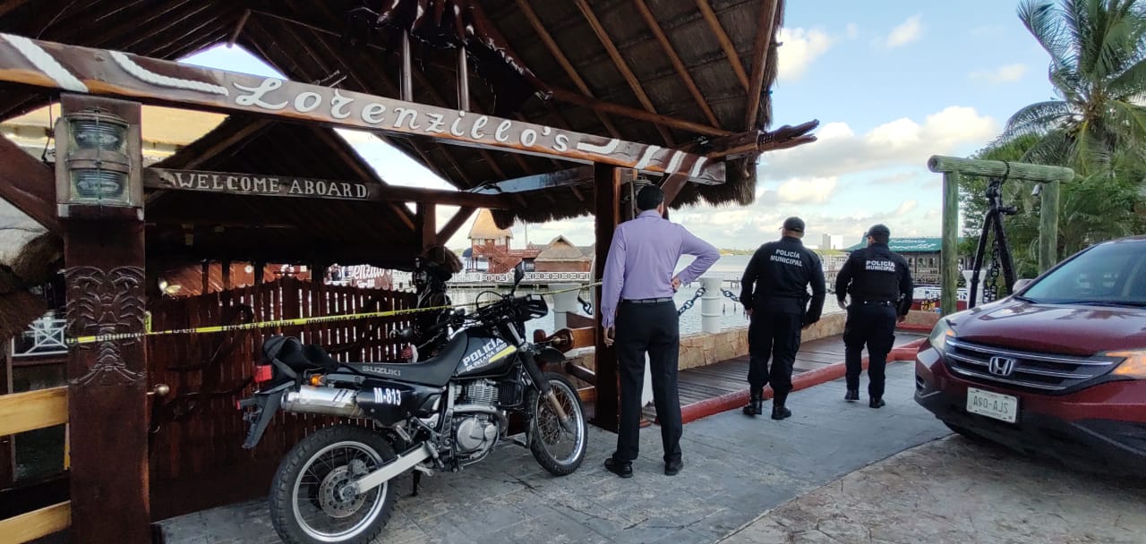 La violencia sigue en Cancún asaltan a mano armada un restaurante en