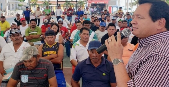 Un programa federal paga con cheques sin fondos a pescadores yucatecos