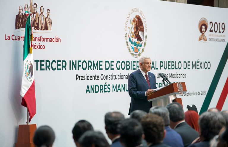 El primer informe de López Obrador, compendio de frases y de confusiones