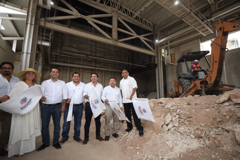 El Gobernador Vila Dosal reactiva la construcción del Teatro de Valladolid