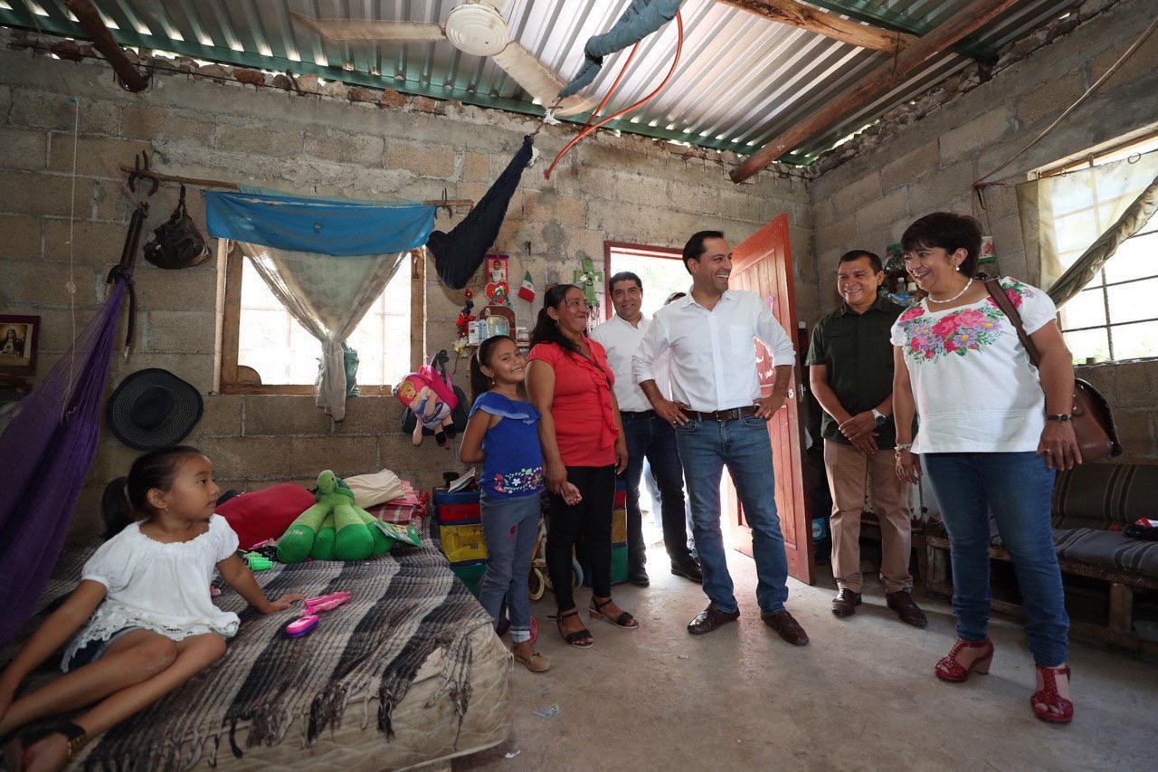 En Temozón, el gobernador Mauricio Vila pone en marcha más de 17,000 acciones de vivienda (Vídeo)