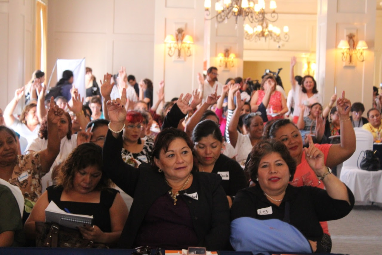 Mujeres yucatecas dispuestas a ser líderes en el mundo político