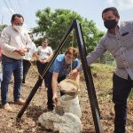 Huacho se promociona poniendo “primeras piedras” pero no ayuda en el pago de apoyos y becas