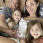 “Ahí vamos otra vez”: Gal Gadot está embarazada