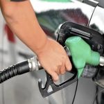Gasolina alcanza precio histórico de 25.50 pesos por litro