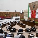 Homenaje al exgobernador Federico Granja Ricalde en el Congreso