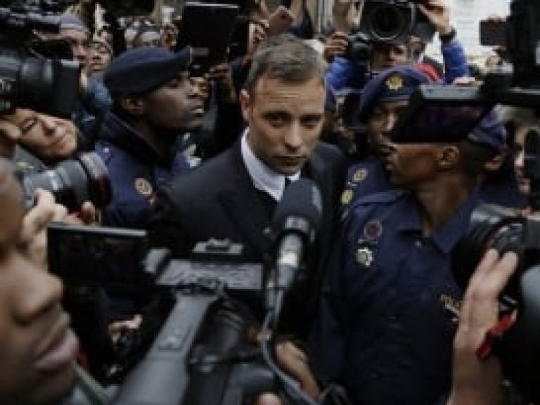 Óscar Pistorius podría obtener la libertad condicional