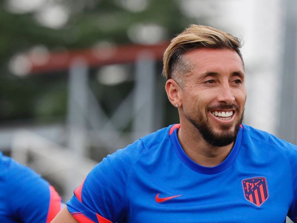 Héctor Herrera se reincorpora al Atleti tras superar Covid