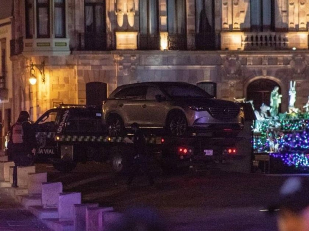 Diez cuerpos fueron abandonados frente a Palacio de Gobierno de Zacatecas