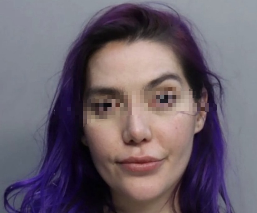 Frida Sofía, hija de Alejandra Guzmán, fue detenida en Estados Unidos Frida Sofía, hija de Alejandra Guzmán, fue detenida en Estados Unidos