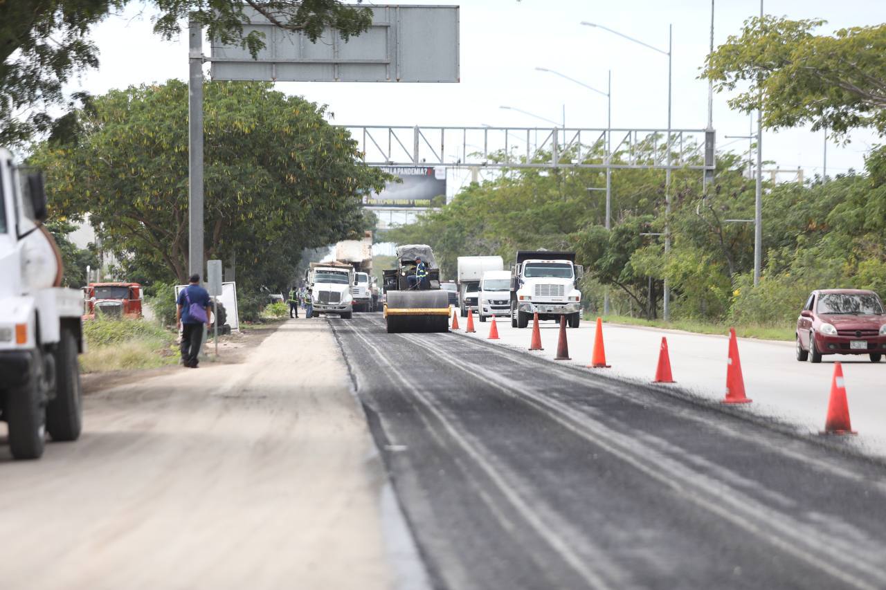 Avanzan trabajos de repavimentación en la zona sur del Periférico de Mérida