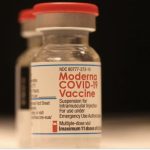 Moderna pide autorización en Estados Unidos de vacuna anticovid para menores de seis años