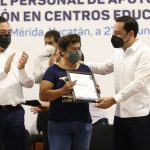 Entrega el Gobernador Mauricio Vila Dosal plazas a personal de apoyo y asistencia a la educación￼