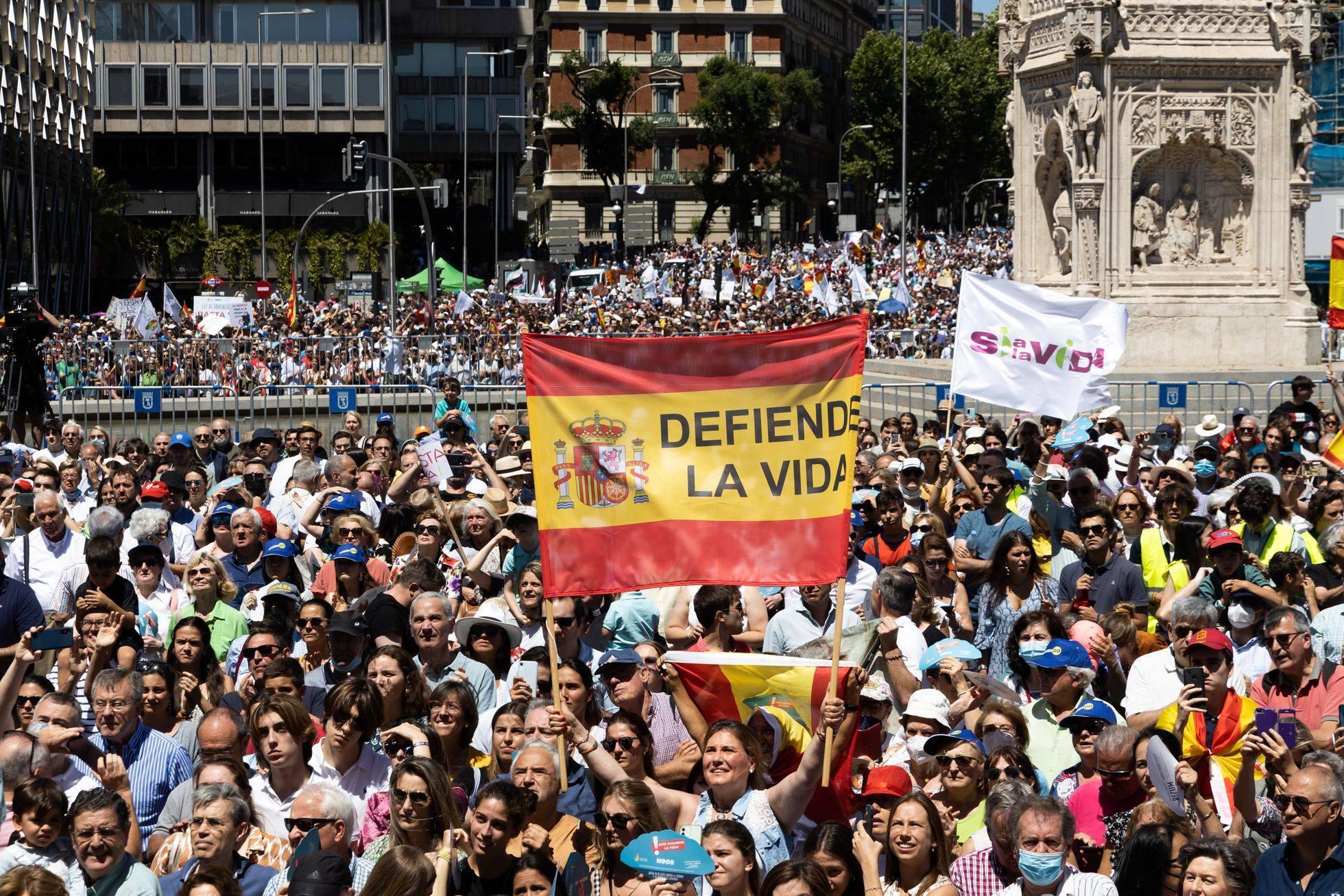 Multitudinario rechazo al aborto en España