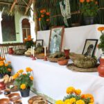 Se honra la memoria de los difuntos con un altar colocado en Palacio de Gobierno