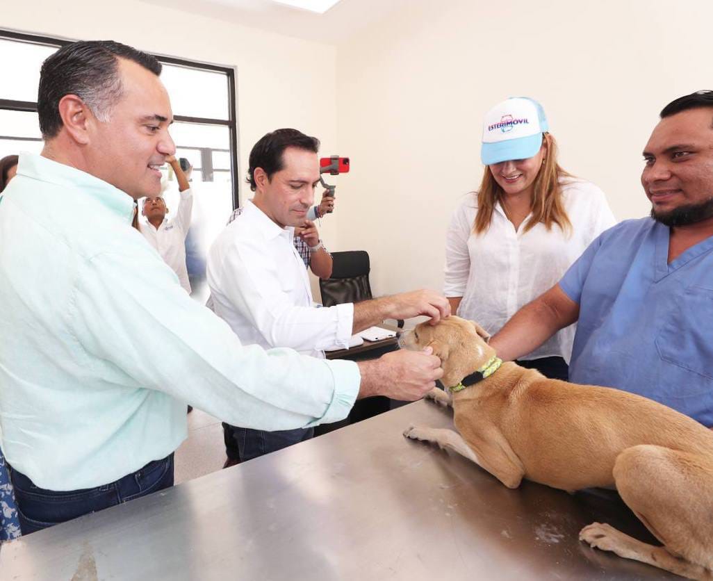 El Gobernador Mauricio Vila Dosal y el Alcalde de Mérida Renán Barrera entregan la Clínica Veterinaria Municipal y el Centro Municipal de Atención Animal