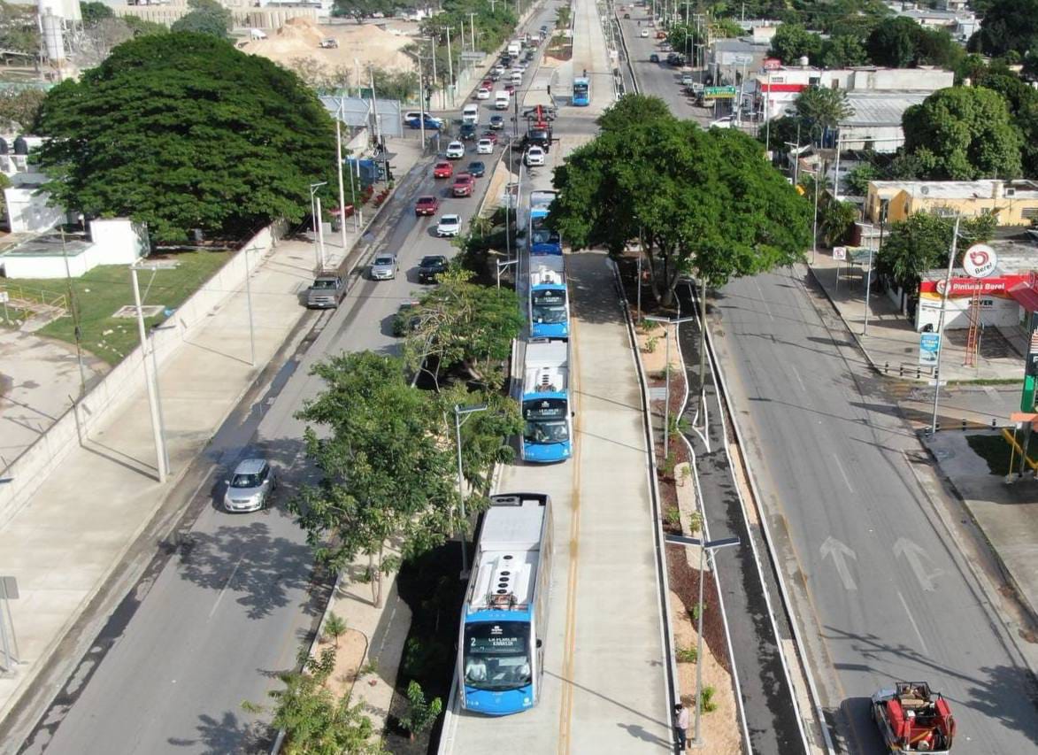 El Gobernador Mauricio Vila Dosal realizó el primer recorrido de prueba del Ie-tram