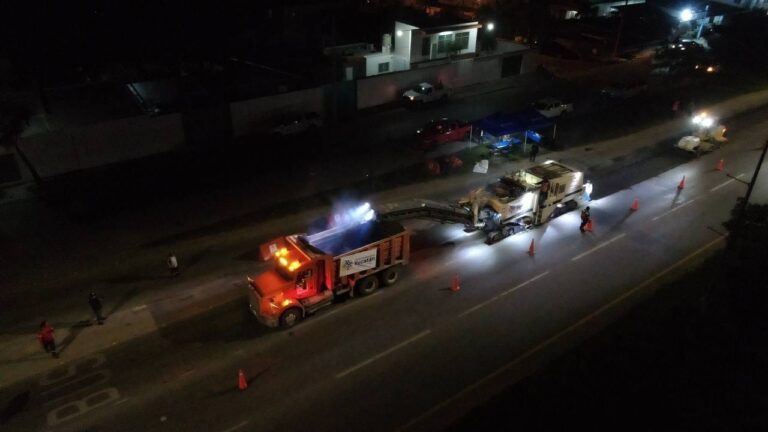 Avanzan trabajos de repavimentación de los kilómetros más críticos del Anillo Periférico de Mérida