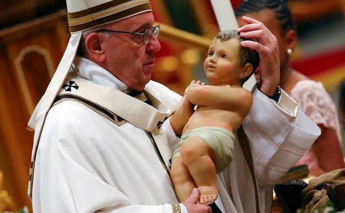 El Papa Francisco pide unidad, en la misa de los Reyes Magos