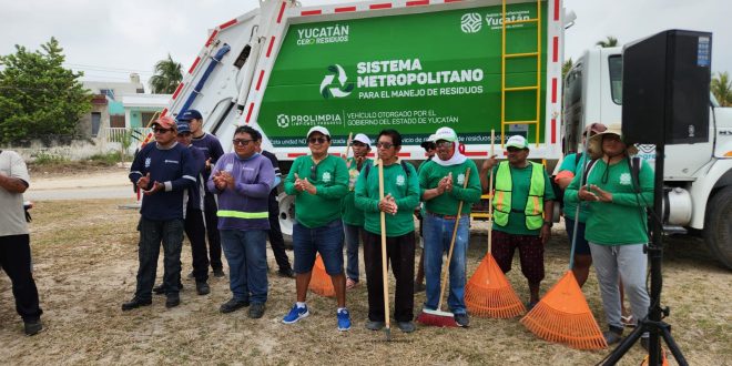 El Ayuntamiento de Progreso instala una zona verde en el Malecón Internacional