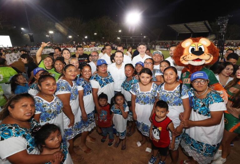 Inaugura el Gobernador Mauricio Vila Dosal la segunda edición del Torneo de Sóftbol Femenil Estatal “Liga del Cambio”