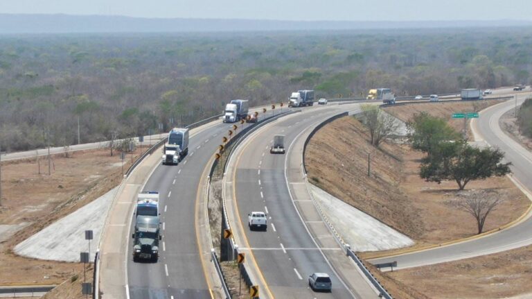 Arriban a Yucatán 5 unidades más del Ie-Tram para seguir transformando la movilidad