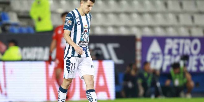 Oussama Idrissi protagoniza vergonzosa expulsión antes de enfrentar a América