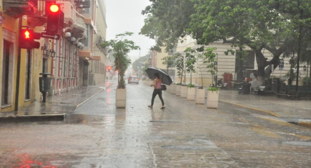 Alerta meteorológica: Nueva formación ciclónica amenaza la Península de Yucatán con lluvias intensas