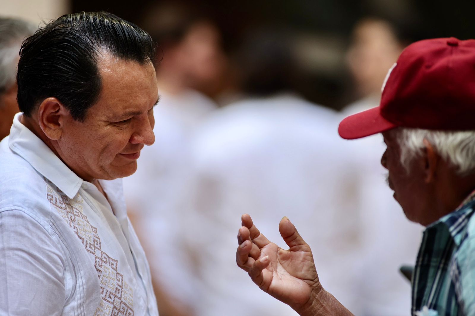 Resuena la voz del pueblo en Palacio de Gobierno