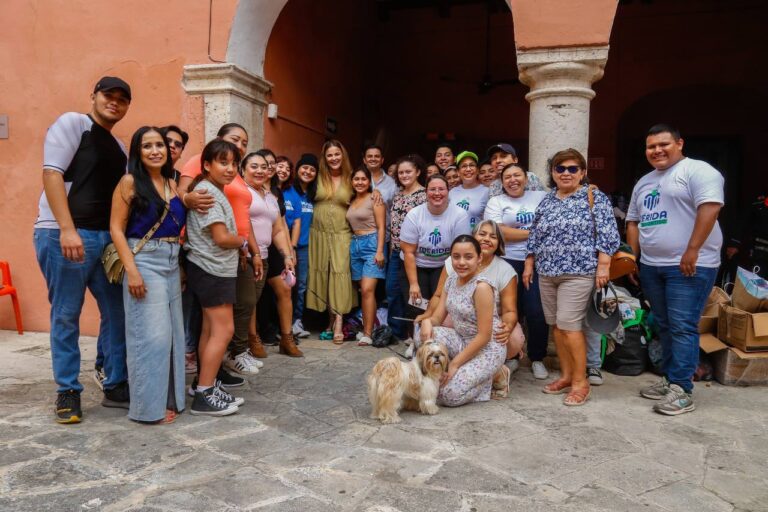 Ayuntamiento de Mérida lleva apoyos a familias de Celestún yHunucmá.