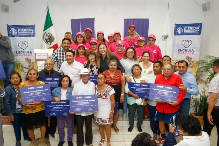 El Ayuntamiento de Mérida “enchulará” más casas de personas mayores: Cecilia Patrón.