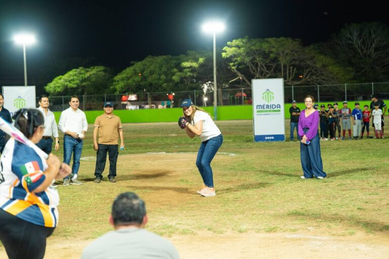 Nuevo campo de béisbol transforma espacio inseguro