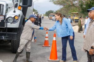 Ayuntamiento realiza limpieza y desazolve en pozos y aljibes para evitar inundaciones en Mérida: Cecilia Patrón.