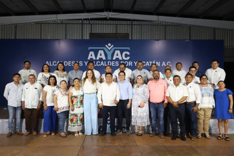 Ediles panistas presentan la asociación ‘Alcaldesas y Alcaldes por Yucatán’ para promover una agenda municipalista en beneficio de las y los yucatecos.