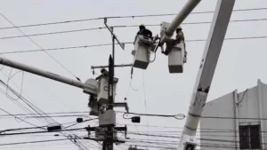 Díaz Mena exige inversión federal ante apagones por redes eléctricas obsoletas