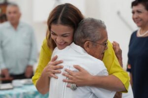 En Mérida escuchamos y cuidamos a las personas mayores:  Cecilia Patrón.