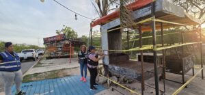 Ayuntamiento de Mérida inicia retiro de puestos ambulantes en Las Américas tras quejas vecinales.