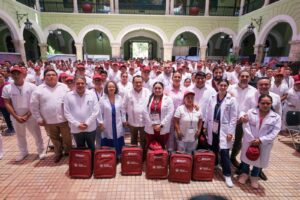 Firman convenio “Salud casa por casa” para llevar atención médica gratuita hasta los hogares de Yucatán