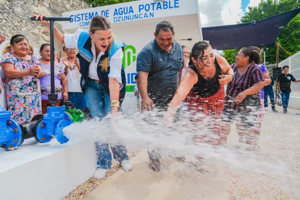 Mejora Cecilia Patrón sistemas de agua potable en comisarías del sur de Mérida.
