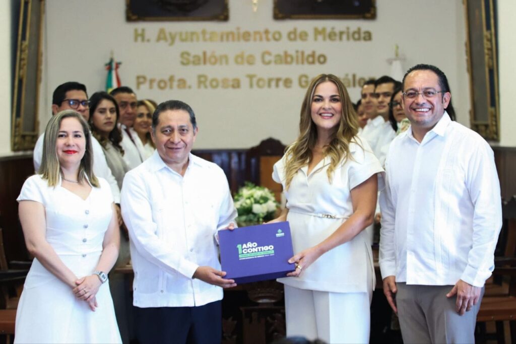Un año de trabajo, servicio y amor. Una nueva forma de gobernar en Mérida: Cecilia Patrón. Un año de trabajo, servicio y amor. Una nueva forma de gobernar en Mérida: Cecilia Patrón.