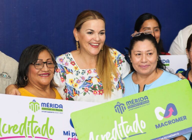 Siete de cada 10 apoyos sociales que da el Ayuntamiento de Mérida son para mujeres: Cecilia Patrón.