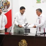 Gobernador Joaquín Díaz Mena presenta iniciativa para reformar la Ley del Isstey