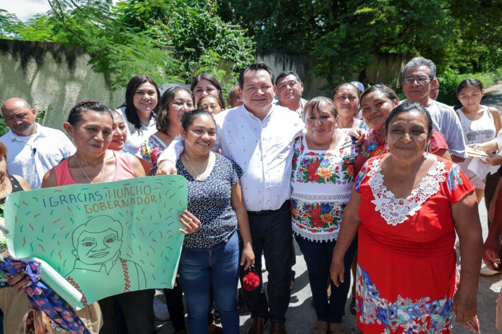 Gobierno del Renacimiento Maya da inicio a reconstrucción de carretera en Motul