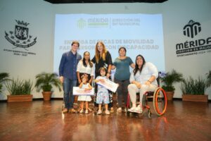 Incrementa Cecilia Patrón apoyos económicos para niñas, niños y jóvenes con discapacidad 