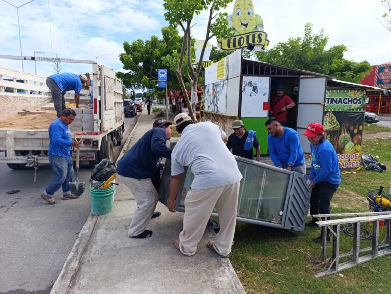 Ayuntamiento de Mérida mantiene el orden y recupera espacios que ponían en riesgo a la ciudadanía.