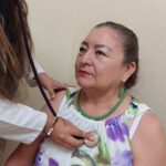 Advierte IMSS Yucatán sobre los riesgos de la automedicación: una práctica que puede poner en peligro la vida