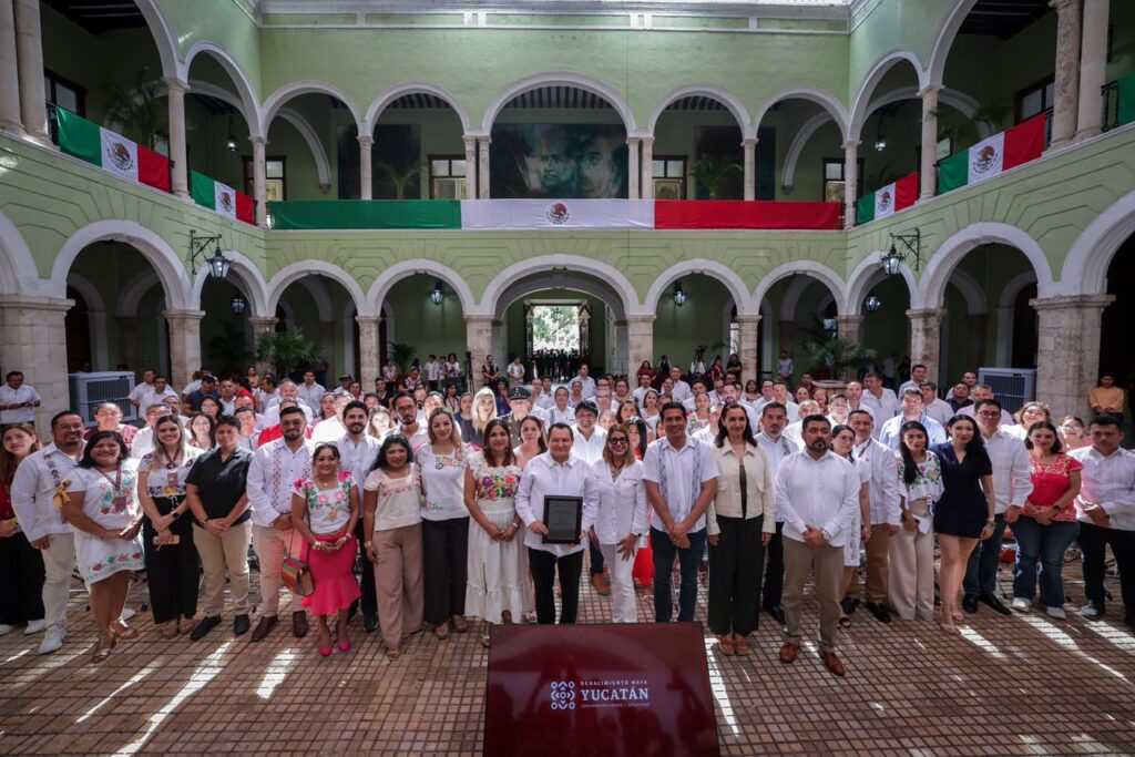 Gobierno de Yucatán impulsa la profesionalización laboral con acreditación Conocer para el Icatey