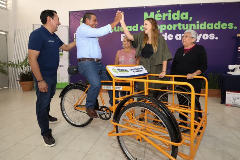 Combatir la pobreza en Mérida es un compromiso cotidiano de esta alcaldía: Cecilia Patrón.