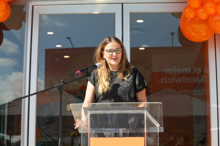 312d695c-ef12-40a4-9f46-f88832cac93c