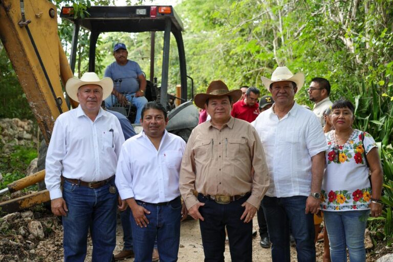 Mejoran Producción Agrícola Con La Construcción De Caminos Renacimiento En Dzitás